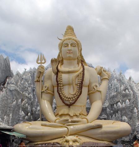 Invocação Não-Dual (Verso 4 do Shiva Manasa Puja) – Tradução e Áudio